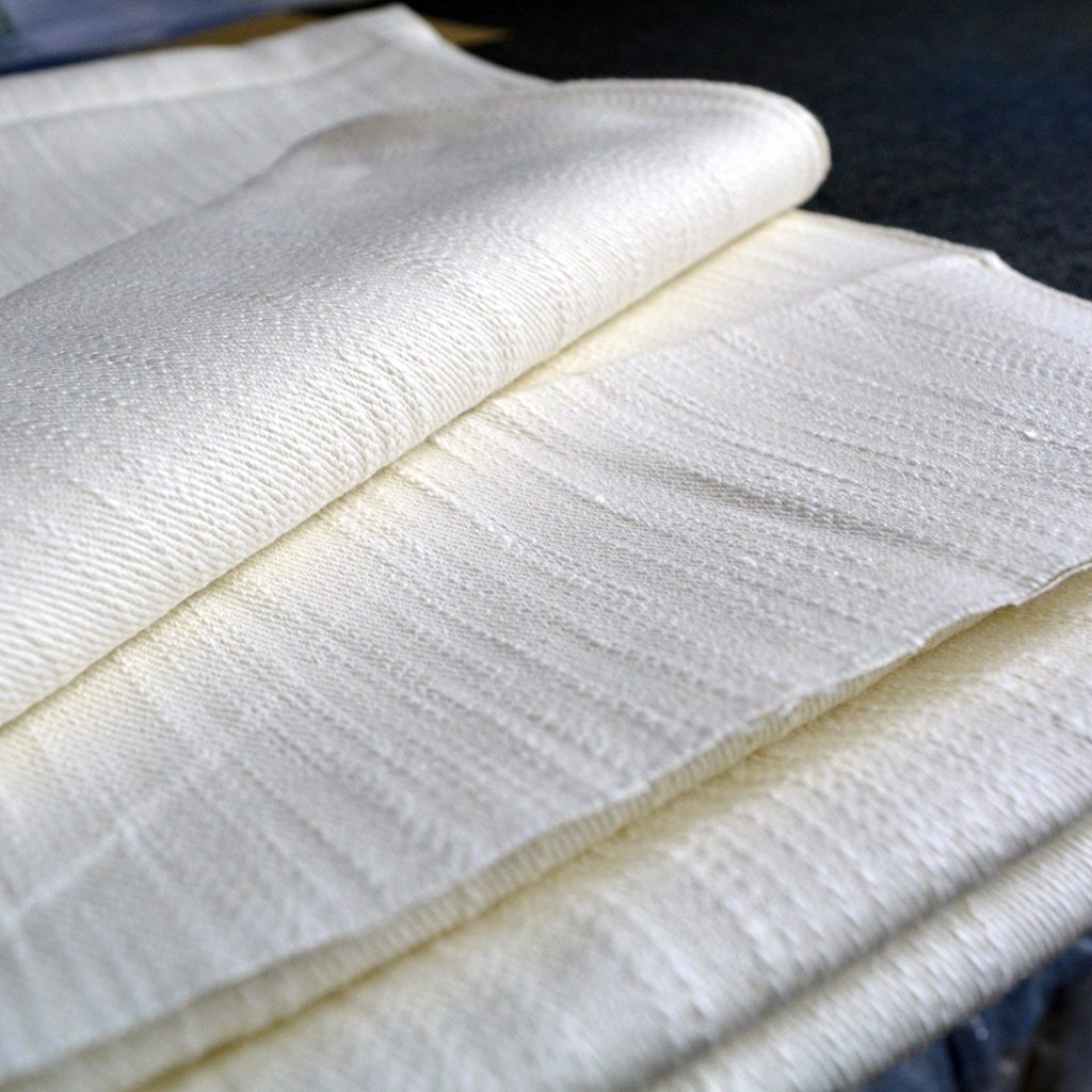 Eco-friendly Handwoven Khadi Selvedge Denim Fabric - 9 Oz - Off White - Ready For Dyeing